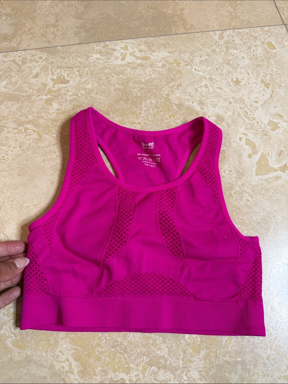 💕New Racerback Sports Bra - Fuchsia Pink💕